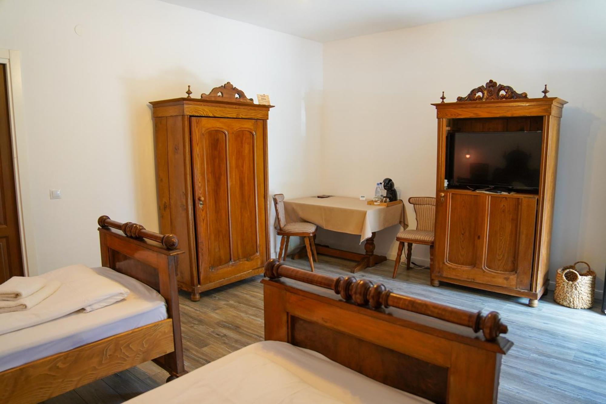 Kata - Lak Hotell BaileTusnad Exteriör bild